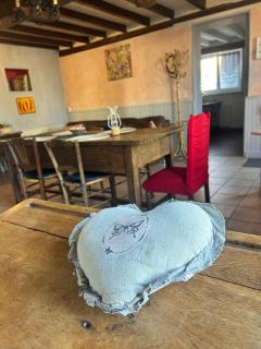 APPARTEMENT INDÉPENDANT plein de charme 2 chambres - 8