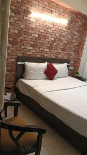 Hotel Paradise Park At Airport - New Delhi - 3
