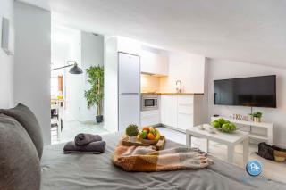 High-End Premium Studio with Terrace - Malaga Center - 3