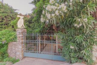 Lago Skiathos Art Residency & Guesthouse - 3