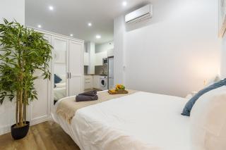 Deluxe Signature Studio - Malaga Center - 9