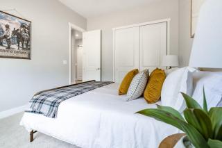 The Pines & Putters Retreat - 2