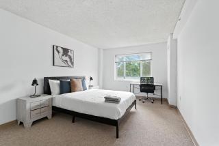 Legacy At Imperial Village 504 I 1 Bed 1 Bath - 0