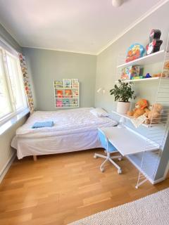 Large family house close to city and nature - - 3