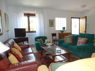 Silenzi Holiday Home - Fertilia - 8
