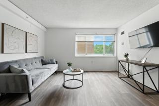 Legacy At Imperial Village 608 I 1 Bed 1 Bath - 3