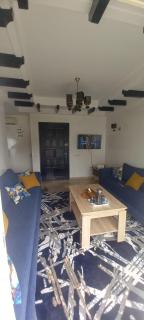 Vue Mer & Sérénité, Appartement Chic avec Piscine à Dar Bouazza - 2