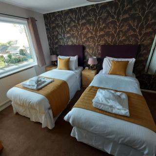 The Kenbury B&B - 3