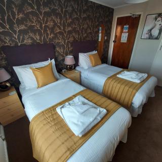 The Kenbury B&B - 2