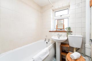 Comfortable and Quiet 2 Bed House-Parking-Families - Bristol - 1