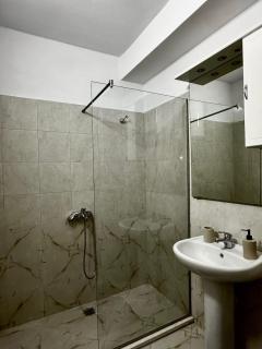 Hill Escape Durres Vollga Apartment - 5