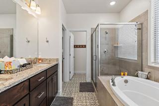 Above Parr - Pet Friendly New Listing - 2