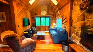 Claycomb Chalets - 5