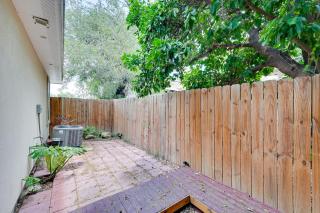 1 Mi to Airport McAllen Home with Patio! - 7