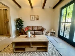 Rosebud Cottages - George - 9