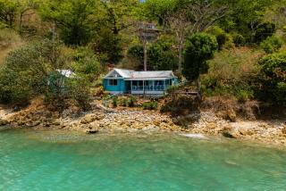 Beach house in Providencia - Île de la Providence - 0