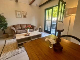 Rosebud Cottages - George - 3