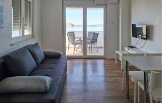 1 Bedroom Amazing Apartment In Rtina - Rtina - 9