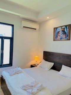 Peaceful 3BHK Villa near All Mandirs Vrindavan - 2