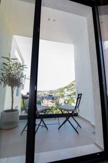 Mahoro Boutique Hotel - Vlorë - 5