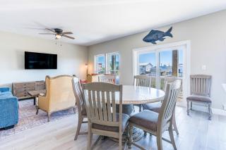 Sandy Pines: Unit A - Lower Level - 6