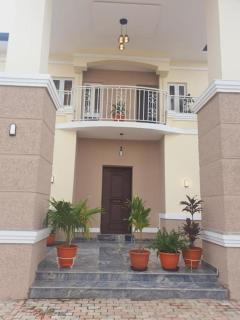 Suris Luxury - Abuja - 8