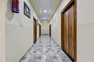 OYO 82116 Hotel 24A 7 living - Bhopal - 6