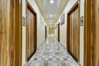 OYO 82116 Hotel 24A 7 living - Bhopal - 7