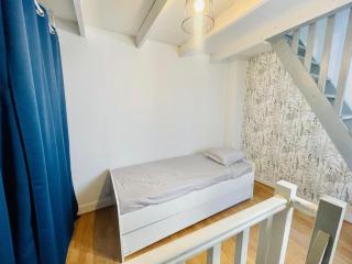 Charmante maison triplexe avec jardinet - 9