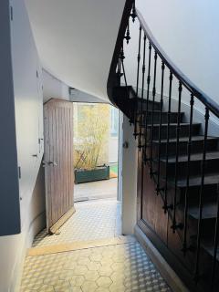 Charmante maison triplexe avec jardinet - 3