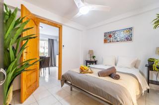 Executive Apartment with Balcony - High-End Paseo Marítimo Fuengirola - Fuengirola - 5