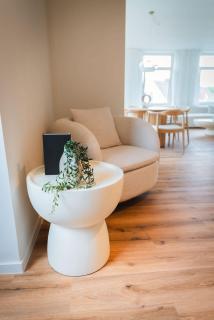 Staylight Penthouse by the French Garden - 7 Min to Old Town - Celle - 3