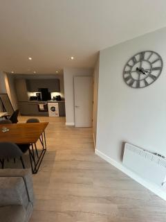 Meridian Regent Plaza Apartment - Manchester - 6
