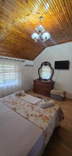 The Hideaway Guesthouse - Bahçallëk - 9