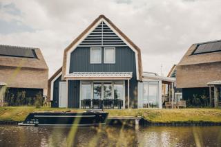 Watervilla binnenhaven met Sauna | 8 personen - Boutique Parc Pharshoeke - Heeg - 5