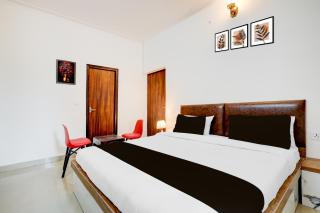 Collection O Taj East Metro Station Formerly Prem Villas Home Stay - Agra - 0