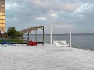 Ohara Properties at Sailport Suites where your sunset views awaits!! - 5