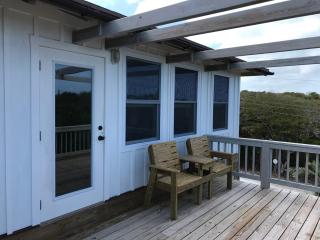 2 BR KESTREL COTTAGE with Exclusive Beach Park - 7