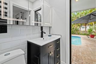 BlueLagoon - Fort Lauderdale - 4