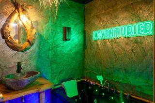 L'aventurier - Jacuzzi Lounge & Massage - 8