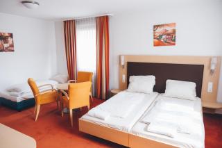 Hotel Allee 25 - Stuttgart - 7