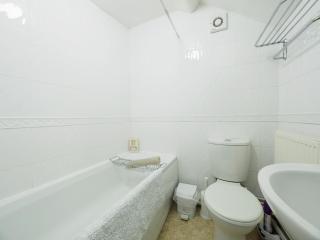 2 Bed in Ashford in the Water PK932 - Great Longstone - 1