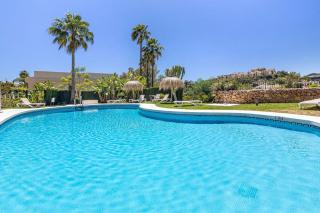 Spacious 3 BED Home in La Quinta Golf- Marbella - 2