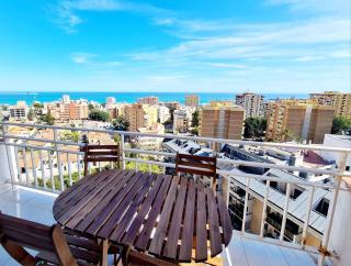 Apartamento 2 hab. con vistas en Benalmadena - 0