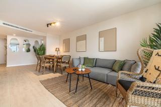 Vanian Gardens - 3BR with garden - 4