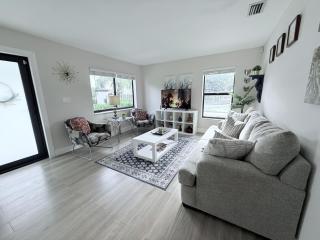 Cozy Miami Villa near Coconut Grove and the University of Miami - 4