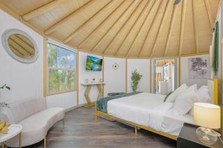 Ophelia Luxury Yurt-Cabin - Canyon Lake - Hot Tub - 5