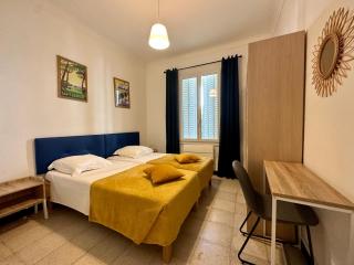 TASSIGNY à Frejus Parking et Terrasse - Fréjus - 9