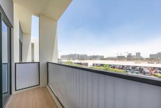 Modern 3BR Villa with Garden & Office -Town Square - 2