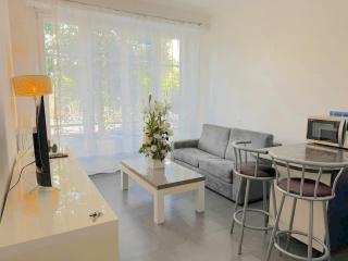 Charmant 2 pièces 600m plage 1km de la gare - 0